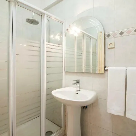 Apartman By Lx Factory - Heart *